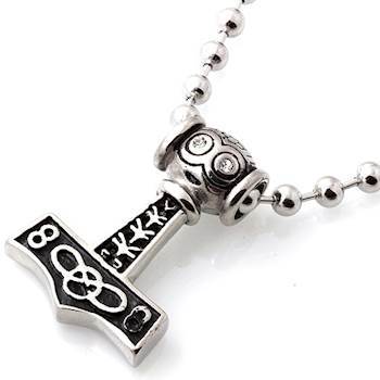 Thor\'s hammer with soldier\'s chain