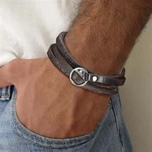 Dark string - leather bracelet.