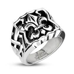 Ring "Fleur De Lis" design in steel.