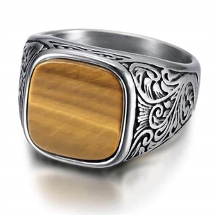 Men's ring with stone